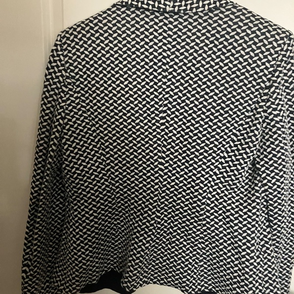 Armani Women's Navy Blazer Casual Jacket - Picture 9 of 16